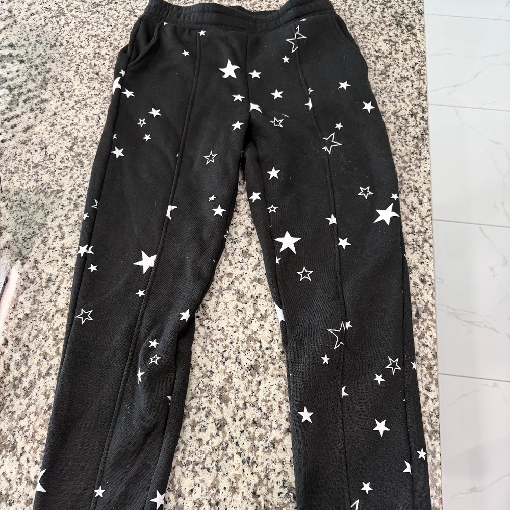 NEW WITH TAGS CHASER BLACK SWEATPANTS JOGGERS W/ STARS SIZE SMALL S